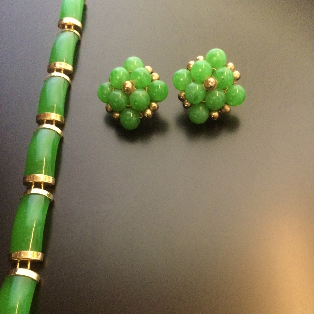 Faux jade bracelet and clip on earrings set